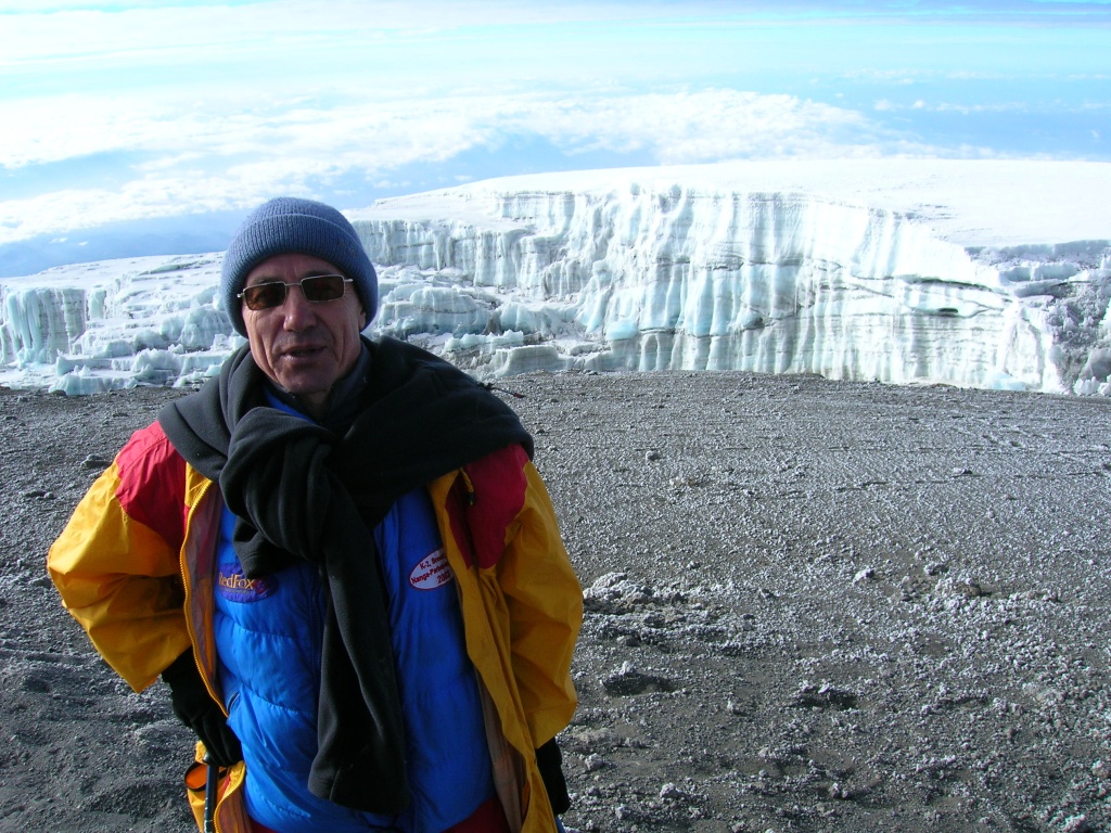 Kilimanjaro FEB 06 (412).JPG